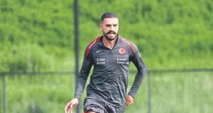 Bizim takımda çok lider var