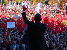 CHP lideri Özel, kurmaylarıyla son operasyonları konuştu: ‘Sahadan çekilmeyeceğiz’ – Son Dakika Siyaset Haberleri