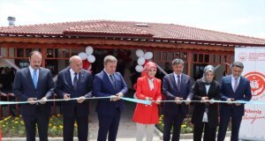 Bakan Göktaş, Erzincan’da Kadın Kooperatifinin Yeni Hizmet Binasını Açtı