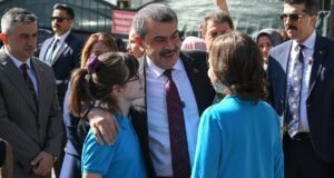 Bakan Tekin’den öğrencilere “tatil” tavsiyeleri