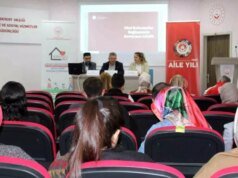 Bayburt’ta ‘Koruyucu Aile’ Söyleşisi Düzenlendi
