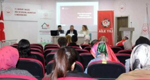 Bayburt’ta ‘Koruyucu Aile’ Söyleşisi Düzenlendi