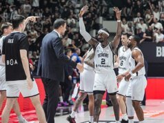 Beşiktaş, Anadolu Efes’i farklı geçti! Seriyi 1-1 yaptı…