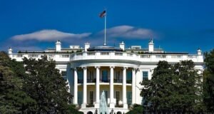 Beyaz Saray: Trump Putin ve Zelenski ile Türkiye’de görüşmeye açık