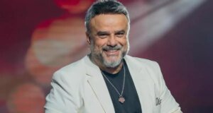 Bülent Serttaş’ın gözlerden uzak büyüttüğü kızı, üniversiteden mezun oldu