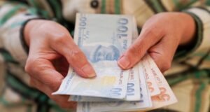 AK Parti’den açıklama! En düşük emekli aylığına düzenleme olacak mı?