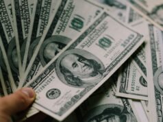 ABD’de tarifelerin bütçe açığını 10 yıl içinde 2,8 trilyon dolar azaltması bekleniyor