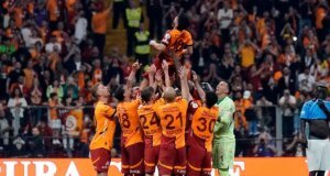 Dries Mertens Galatasaray’a veda etti