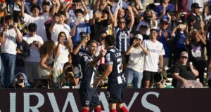 FIFA Kulüpler Dünya Kupası’nda statlardaki boşluklar gündem oldu