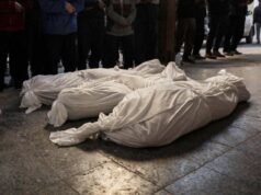 İspanyol edebiyatçılar ortak bildiriyle İsrail’in Gazze’deki katliamını kınadı