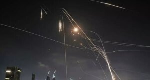 İran’dan üç ülkeye sert uyarı: İsrail’i korursanız, üslerinizi vururuz