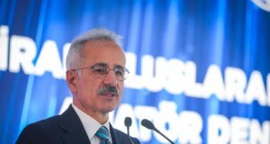 İran, Hürmüz Boğazı’nı kapatırsa Türkiye ne yapacak? Bakan Uraloğlu’ndan açıklama