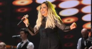 6 ayda 20 kilo veren Işın Karaca, sahnede tanınmayacak kadar değişti