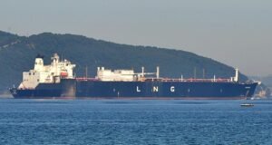 Hürmüz Boğazı’nda gemi ulaşımı sekteye uğradı