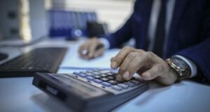 Beyan sınırını aşıp vergi vermeyenlere sıkı takip: 1725 kişi belirlendi