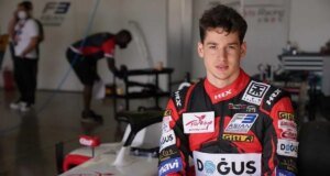 Otomobil sporcusu Cem Bölükbaşı, Le Mans 24 Saat Yarışı’na katılacak