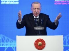 Adlarını Hitler gibi zalimlerin yanına utançla yazdırdılar
