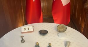 İsviçre, 7 parça tarihi eseri daha Türkiye’ye iade etti