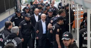 Yolsuzluk soruşturmasında 8 kişi için tutuklama kararı