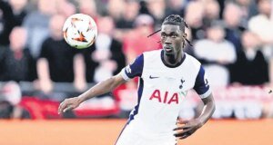 1 değil 2 orta saha istiyorum!