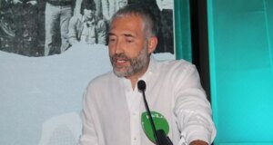 Adana Demirspor taraftarları, kulübün 884 milyon TL borcu için yardım kampanyası başlattı