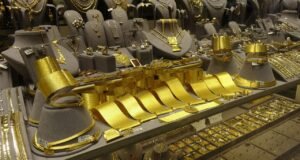 Kuyumcular dertli: Ya gram ya yarım gram alıyorlar