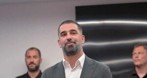 Arda Turan: Şampiyonlar Ligi’ni kazanmak istiyorum