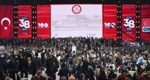 CHP Kurultayı davasında ‘mahkeme’ krizi! Son sözü AYM söyleyecek