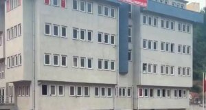 Bu nasıl muhtarlık binası? Gören vatandaş dayanamayıp isyan etti