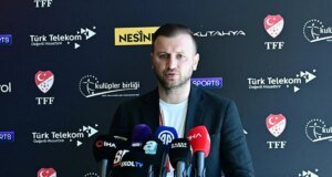 Fatih Kulaksız: Hedefimiz sezonu stressiz bir şekilde tamamlamak