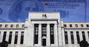 Faizler şu an yüksek ancak… Fed’den sıfıra dönüş uyarısı