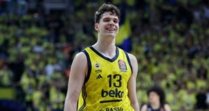 Fenerbahçe Beko, Tarık Biberovic ile uzattı