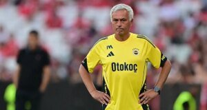 Jose Mourinho’dan yönetime mesaj: “Başkan da benimle aynı düşünüyordur”
