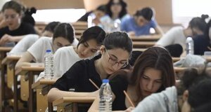 Kartal Anadolu İmam Hatip Lisesi’nden YKS’de büyük başarı! 200 öğrenci derece aldı