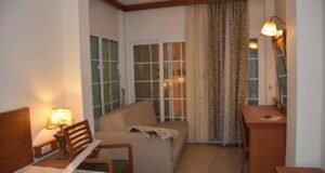 Marmaris’te darbecilerin 15 Temmuz’da saldırdığı otel odasındaki izler muhafaza ediliyor