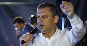 Özel’den Erdoğan’a ‘süreç’ çağrısı: Kayyum atadığın belediyeleri geri vereceksin, sonra katkı yapılacak