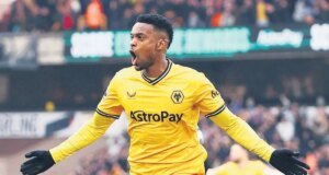 Sağ bekte rota yeniden Semedo