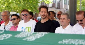 Uraz Kaygılaroğlu’na doğum gününde acı haber! Dedesi hayatını kaybetti