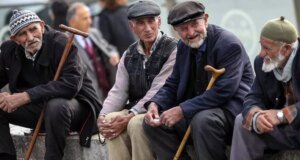 Usulsüzlükler tespit ediliyor! SGK, binlerce emekliye maaş kesintisi bildirimi yapacak