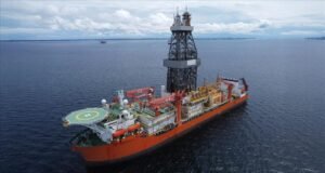 Türkiye’nin 2 yeni sondaj gemisi daha göreve hazırlanıyor