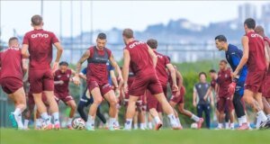 TRABZONSPOR KOCAELİSPOR CANLI | Fırtına, evinde Kocaelispor’u konuk ediyor! Fatih Tekke’nin 11’i belli oldu…