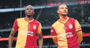 2 aslan kükredi dünya dinledi!