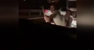 Ankara’da trafikte otomobile baltayla saldıran 2 şüpheli yakalandı