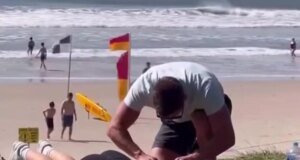 Çiftin plajdaki iğrenç hareketi vatandaşların tepkisini çekti