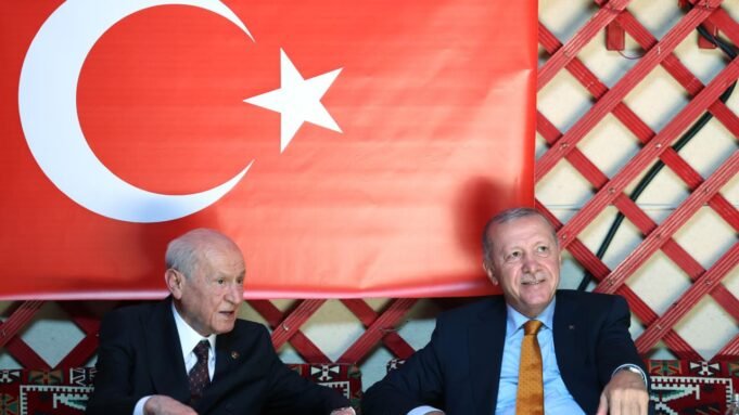 erdogan-bahceli-2391474.jpg