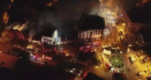 Cağ kebabı restoranında başlayan yangın otele ve 4 binaya sıçradı