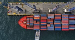 ABD’nin gümrük tarifesi Güney Afrika’yı vurdu: İşsizlik ve ihracatta tehlike