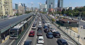 Trafiğe kaydı yapılan taşıt sayısı temmuzda yıllık yüzde 6,9 azaldı