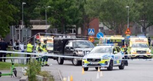 İsveç’te camiye cuma namazı sonrası silahlı saldırı: 2 yaralı