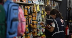 Ticaret Bakanlığı ekipleri kırtasiye ve okul ürünleri denetimlerini yoğunlaştırdı